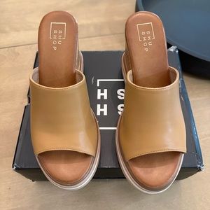 Shu Shop Wedges